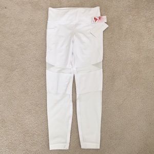 Athleta meshblock staswhi